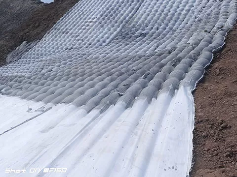 Професійне будівництво каналу подачі води